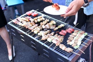 恒例の焼き鳥パーティー
